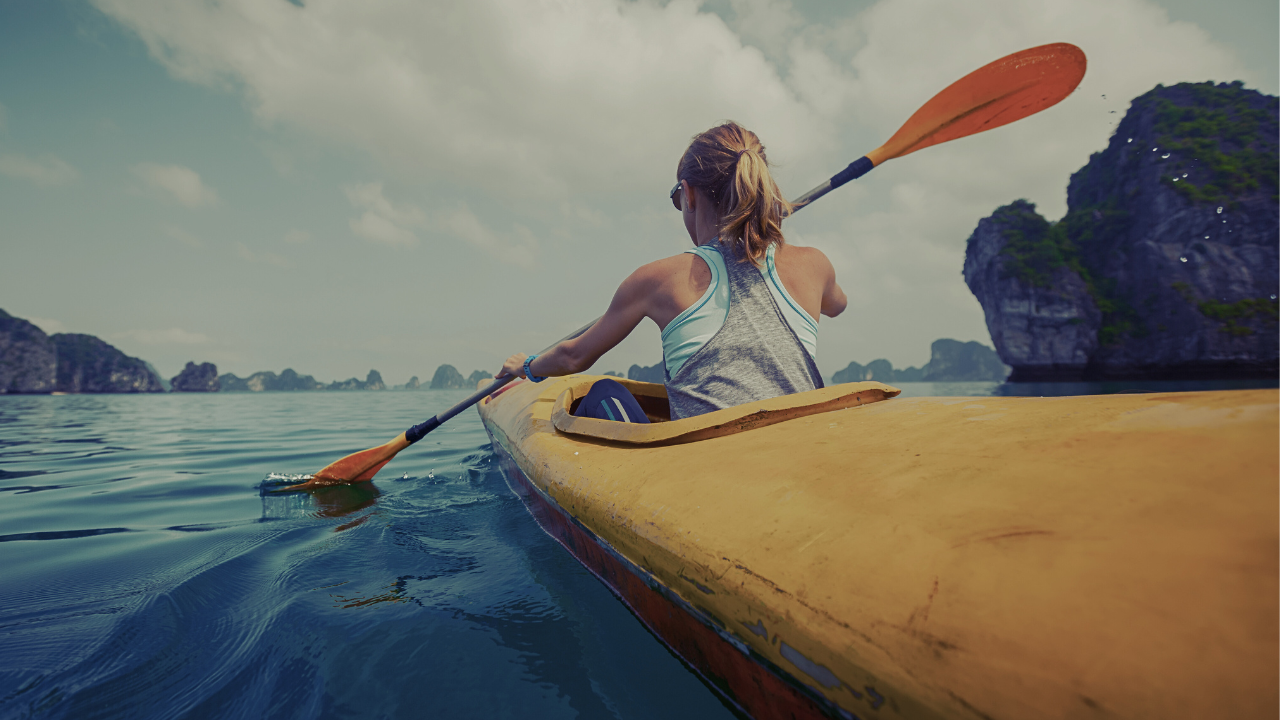 The Hottest Women’s Kayaking Gear of 2023: Complete Guide
